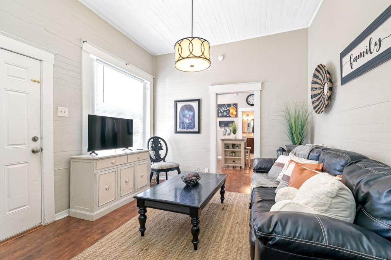 Charming And Historic Near Holiday home Tampa